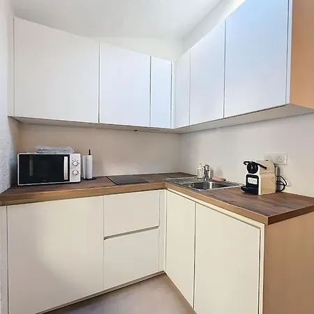 Joli Marche Forville Apartment *