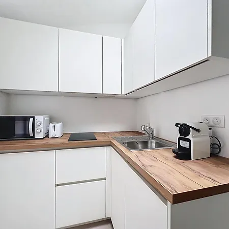 Joli Marche Forville Apartment